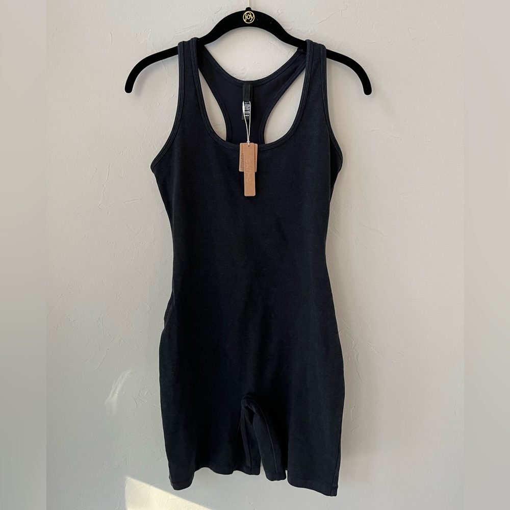 🖤SKIMS OUTDOOR MID THIGH ONESIE BODYSUIT WASHED ONYX S M